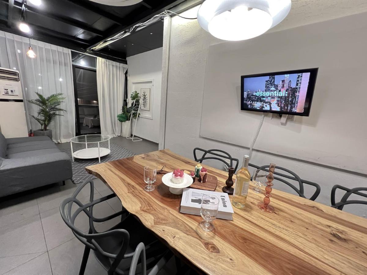 Dada Stay Hongdae Seoul Ngoại thất bức ảnh